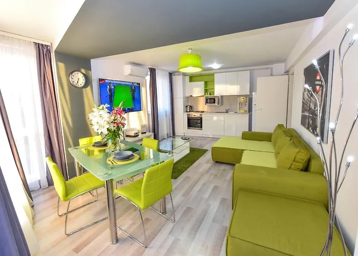 Апартаменти Ideal Old Town *