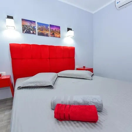 Ideal Old Town 公寓 *